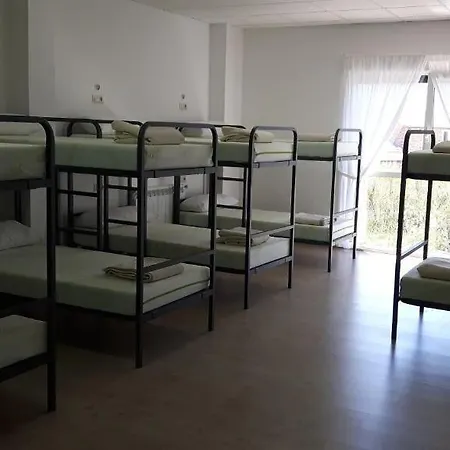 Albergue O Trisquel O Pedrouzo